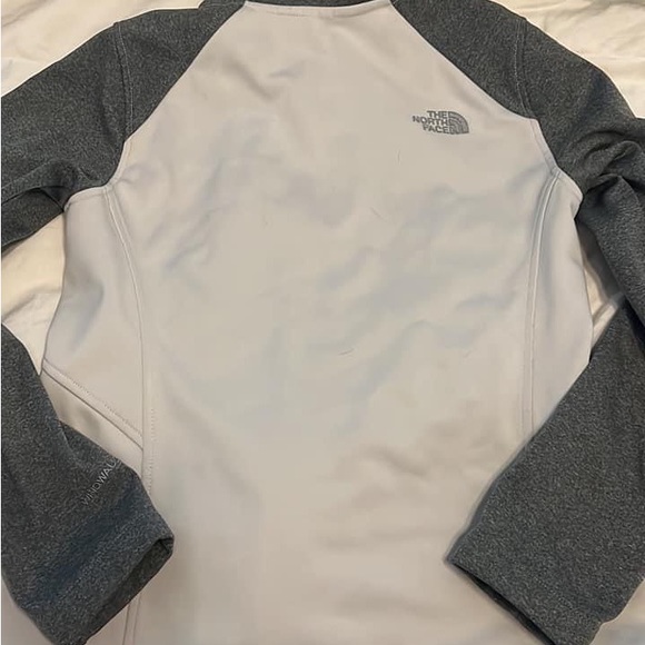 North face She’ll Jacket - Picture 2 of 2